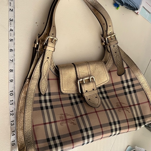 VINTAGE RARE BURBERRY HAYMARKET NOVA CHECK METALLIC SHOULDER  BAG - Picture 11 of 13